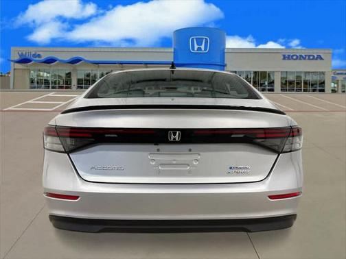 2025 Honda Accord Hybrid Base