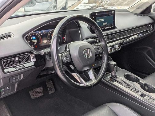 2022 Honda Civic Touring