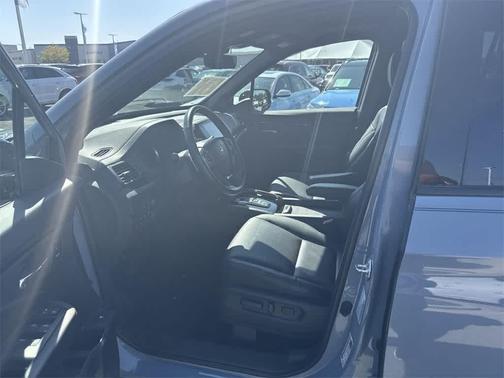 2023 Honda Ridgeline Black