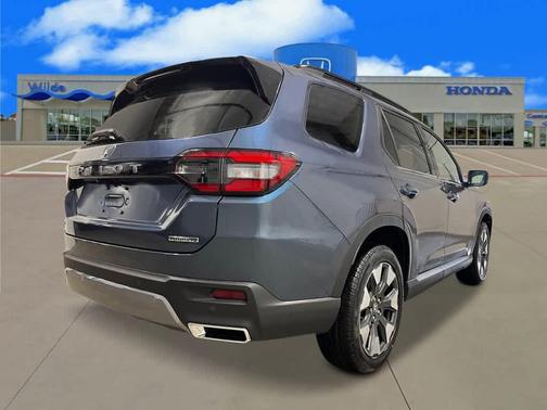 2026 Honda Pilot Touring 8-Passenger