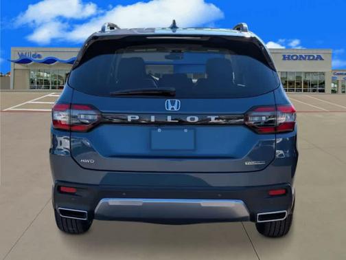 2026 Honda Pilot Touring 8-Passenger