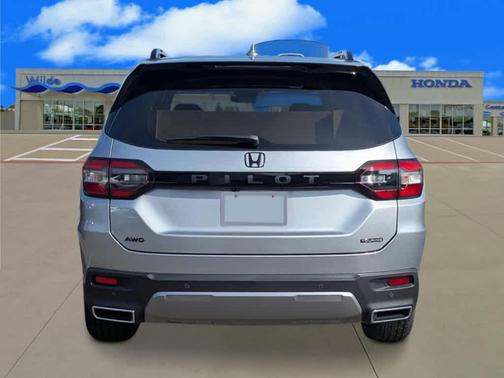 2026 Honda Pilot Touring 8-Passenger