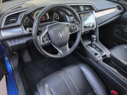 2017 Honda Civic Touring