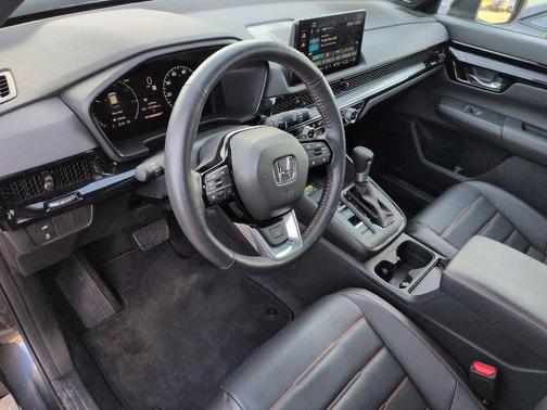 2024 Honda CR-V Hybrid Sport Touring AWD