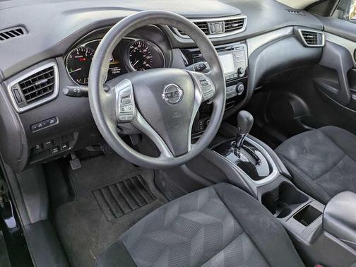 2014 Nissan Rogue S