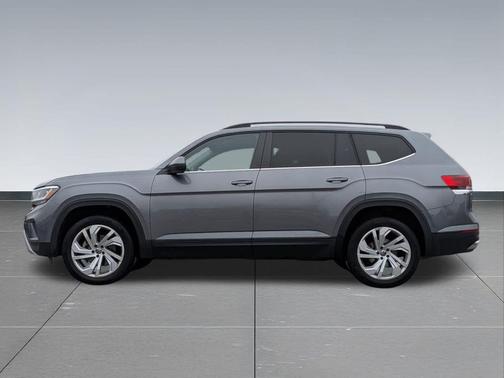 2022 Volkswagen Atlas 3.6L SE w/Technology