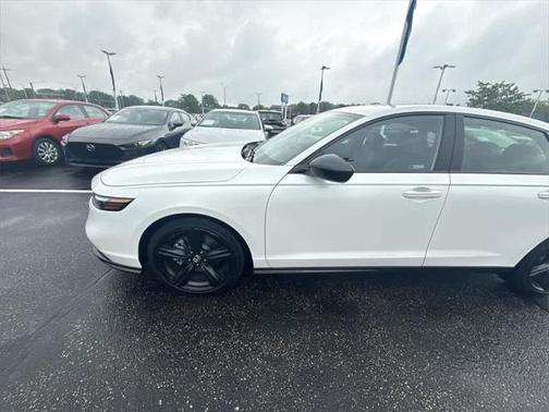 2024 Honda Accord Hybrid Base
