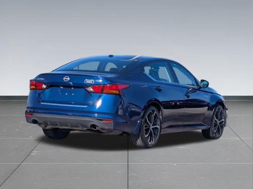 2024 Nissan Altima SR FWD