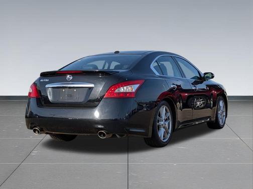 2011 Nissan Maxima SV