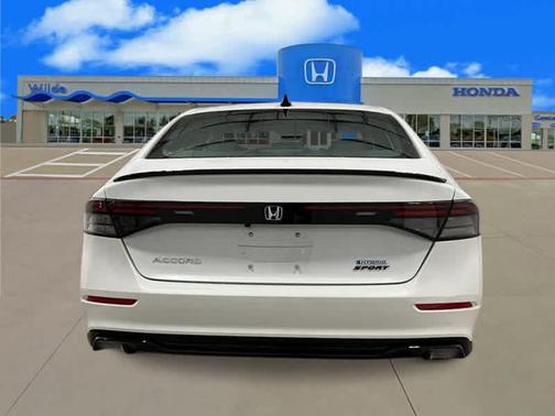 2025 Honda Accord Hybrid Base