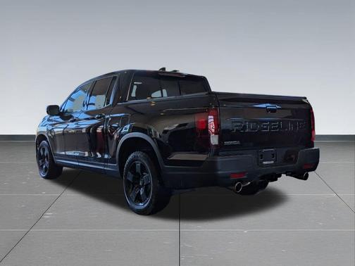 2025 Honda Ridgeline Black