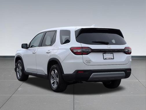 2023 Honda Pilot AWD EX-L 7 Passenger