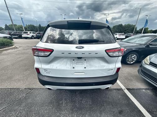 2021 Ford Escape SE