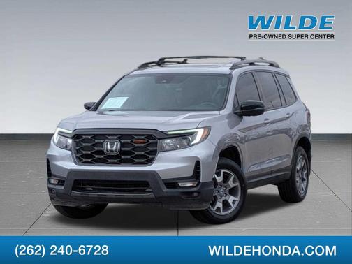 Lunar Silver Metallic 2022 Honda Passport AWD TrailSport