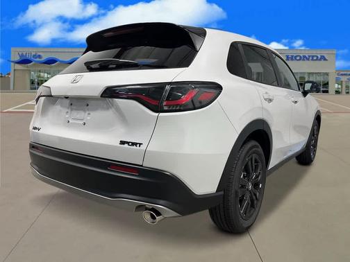 Platinum White Pearl 2027 Honda HR-V Sport