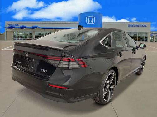 2025 Honda Accord Hybrid Base