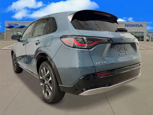 Nordic Forest Pearl 2027 Honda HR-V EX-L