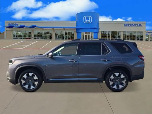 Modern Steel Metallic 2026 Honda Pilot Touring 8-Passenger