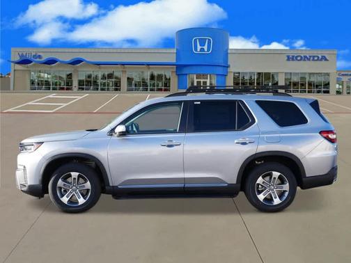Solar Silver Metallic 2026 Honda Pilot EX-L