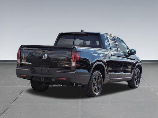 2017 Honda Ridgeline Black