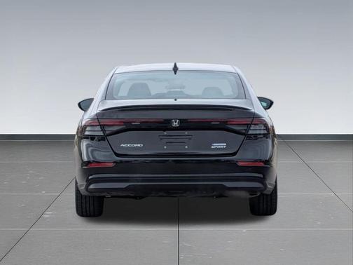 Crystal Black Pearl 2024 Honda Accord Hybrid Sport