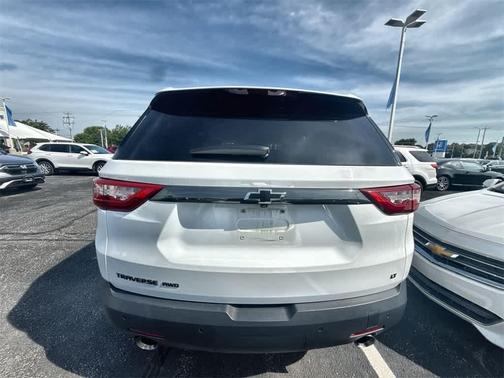2020 Chevrolet Traverse LT Cloth