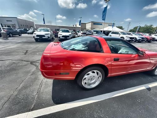 1991 Chevrolet Corvette Base