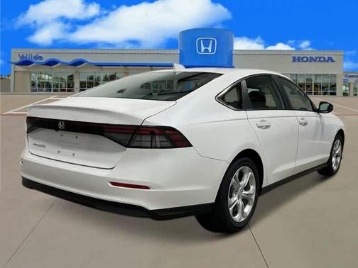 2025 Honda Accord LX 1.5T