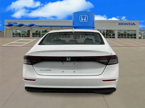 2025 Honda Accord LX 1.5T