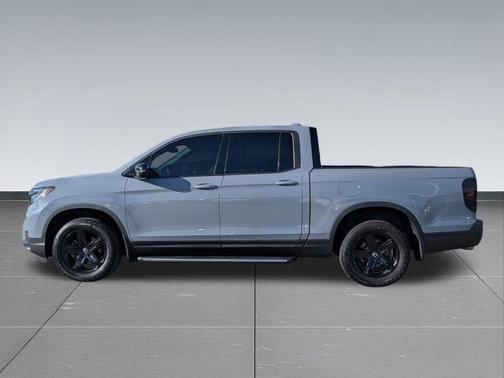 2022 Honda Ridgeline Black
