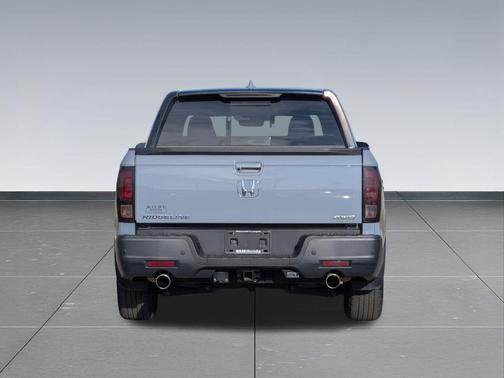 2022 Honda Ridgeline Black