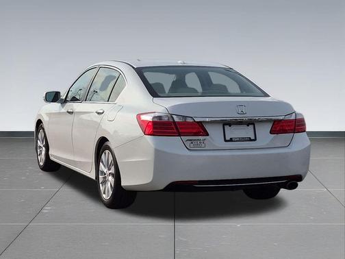 White Orchid Pearl 2013 Honda Accord