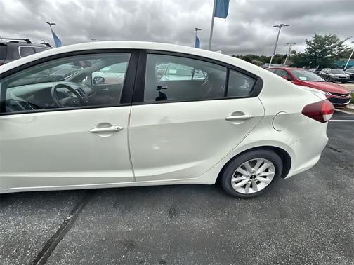 2017 Kia Forte S