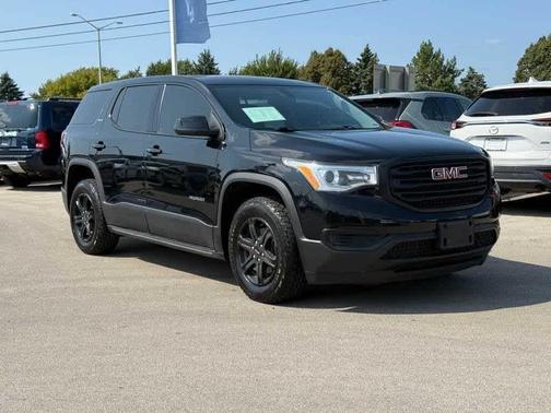 2017 GMC Acadia SLE-1