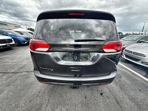 2018 Chrysler Pacifica Touring Plus