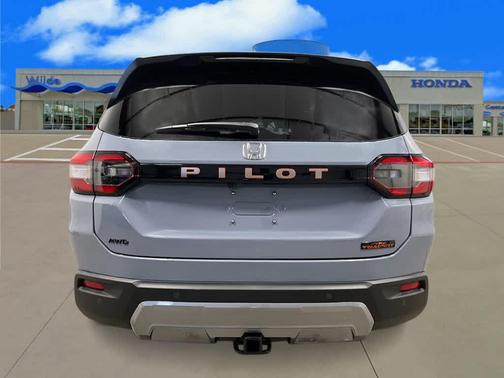 Sonic Gray Pearl 2026 Honda Pilot TrailSport