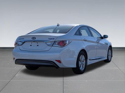 2014 Hyundai SONATA Hybrid Base