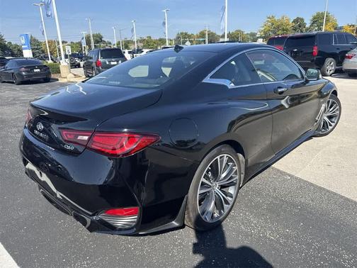 2018 INFINITI Q60 3.0T LUXE