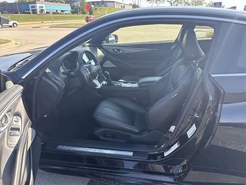 2018 INFINITI Q60 3.0T LUXE