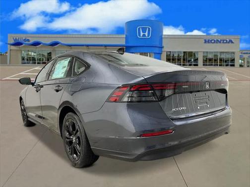 2025 Honda Accord Sport SE 1.5T