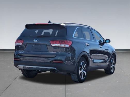 Platinum Graphite 2016 Kia Sorento EX