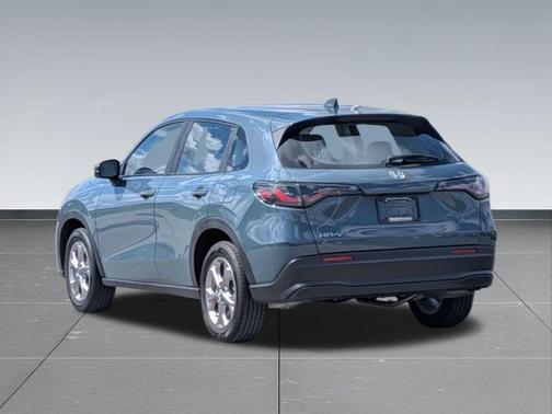 Nordic Forest Pearl 2024 Honda HR-V LX
