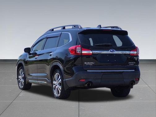 Crystal Black Silica 2020 Subaru Ascent Touring 7-Passenger