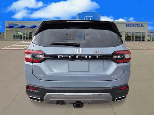 Sonic Gray Pearl 2026 Honda Pilot Elite