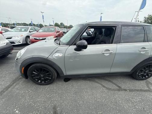 2017 MINI Hardtop Cooper S