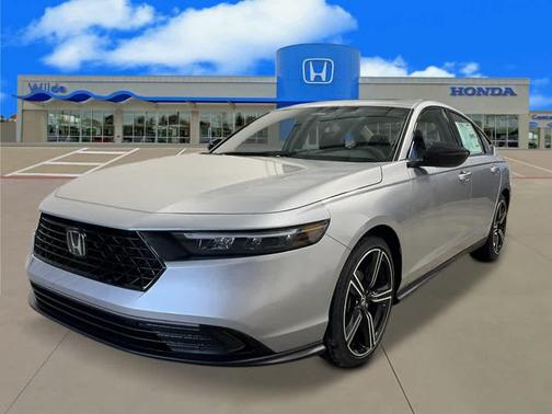 Solar Silver Metallic 2026 Honda Accord SE