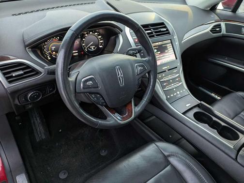 2014 Lincoln MKZ Base