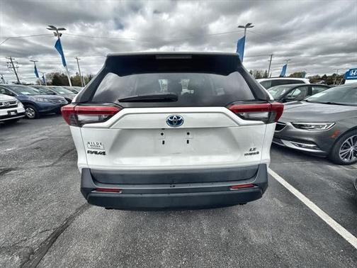 2019 Toyota RAV4 Hybrid LE