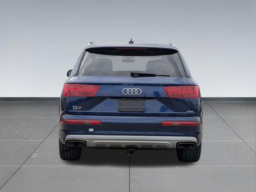 2019 Audi Q7 55 Premium Plus