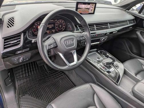 2019 Audi Q7 55 Premium Plus